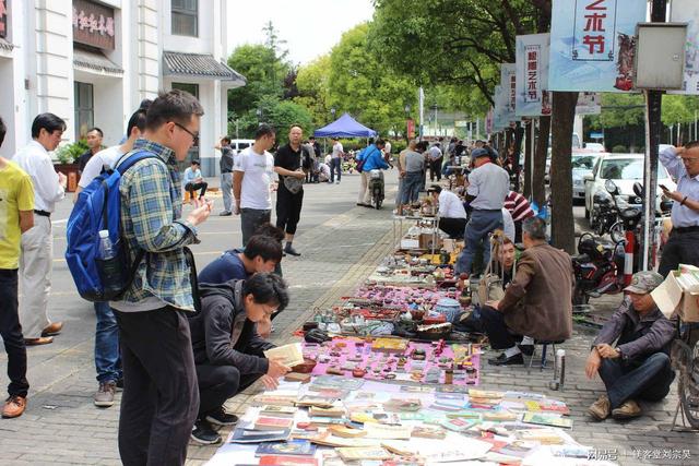 跑江湖摆地摊产品（跑江湖摆地摊十元模式）-行行副业